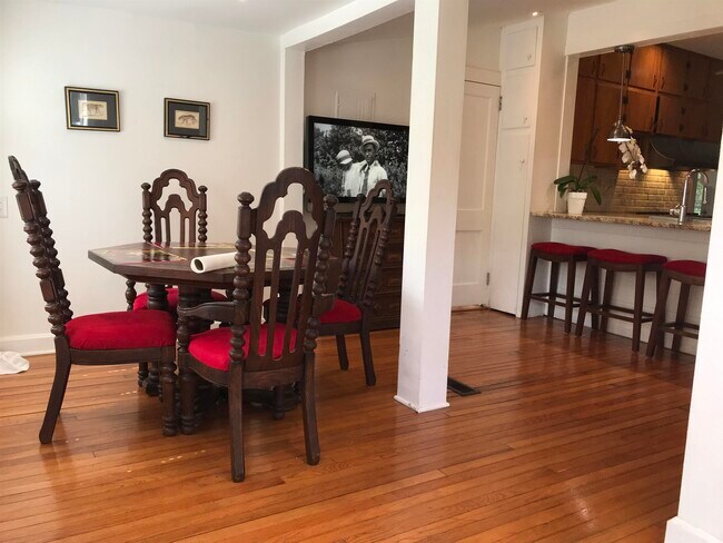 Photo - 1320 Terrace St