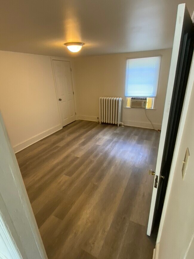 Photo - 409 Farnsworth Avenue Unit Apt 1