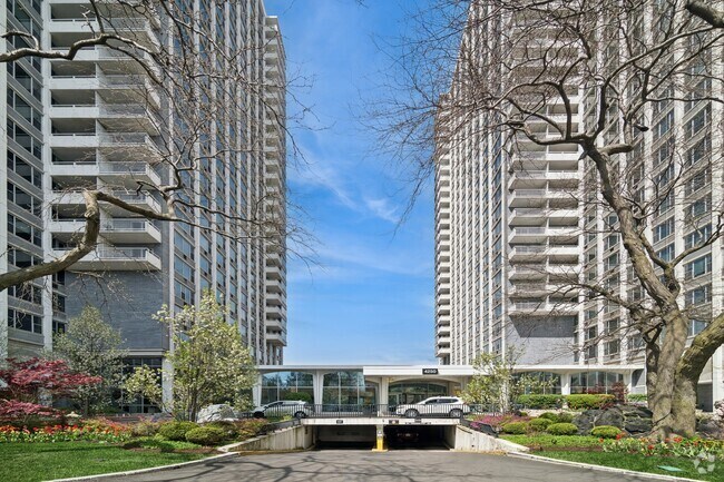 Building Photo - 4250 N Marine Dr Rental
