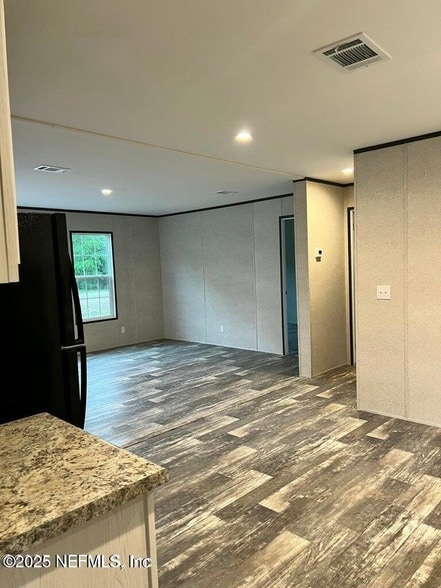 Photo - 520 Hickory Nut Trail