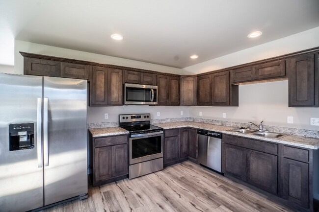 Photo - 1304 Westwood Cir