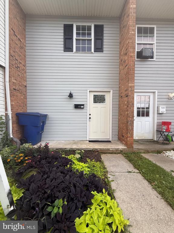 135 Beeden Ln