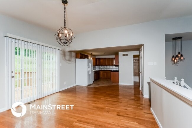 Photo - 7155 Wayles Dr