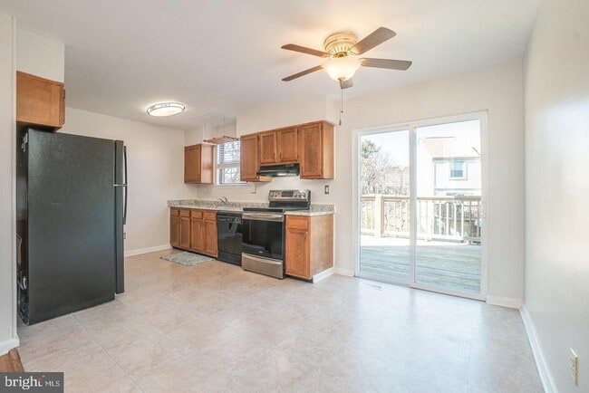 Photo - 16 Ebbing Ct