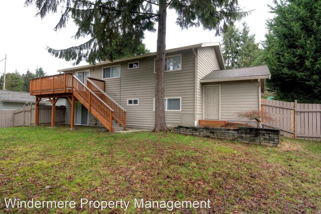 Photo - 4 br, 2 bath House - 2427 138th Ave SE