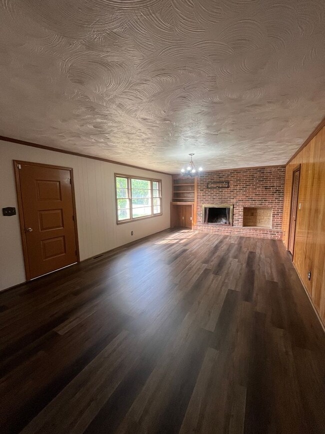 Photo - 113 Cavins Rd