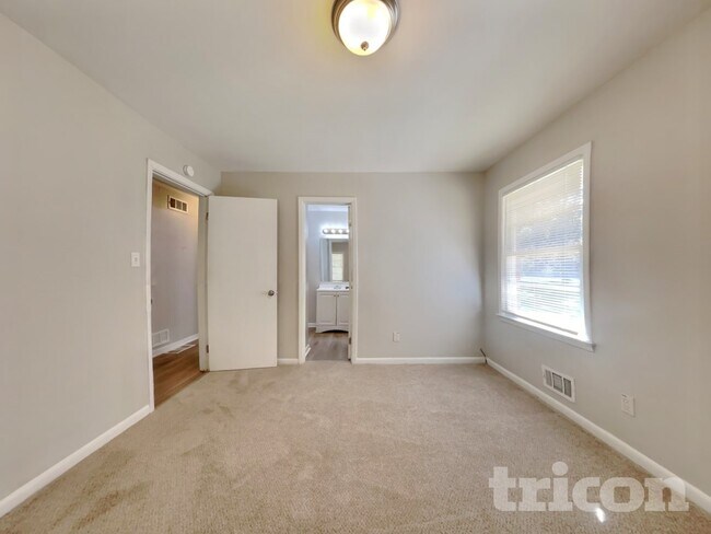 Photo - 4681 Kings Hwy