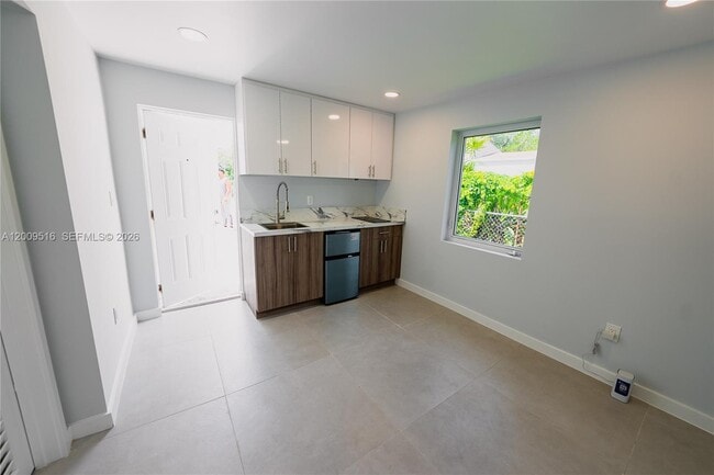 Photo - 1221 NW 75th St Unidad A