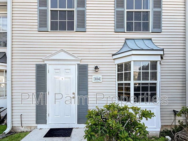 Photo - 304 Georgian Park Dr