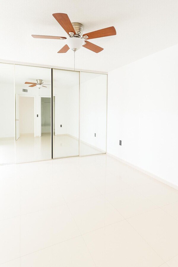 Photo - 728 Mill Valley Pl