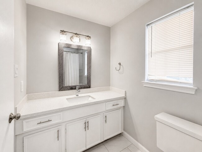 Photo - 13521 Peoria St
