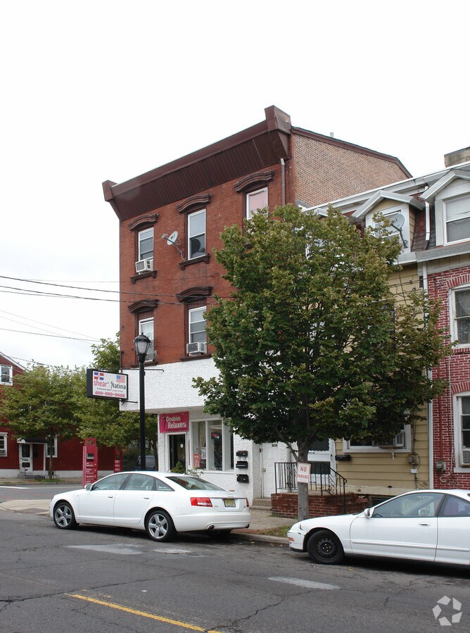 Photo - 900 S Clinton Ave