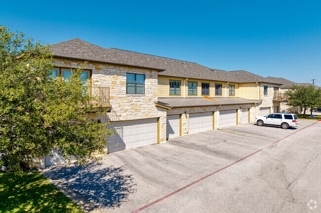 Photo - The Retreat At Town Centre Townhomes