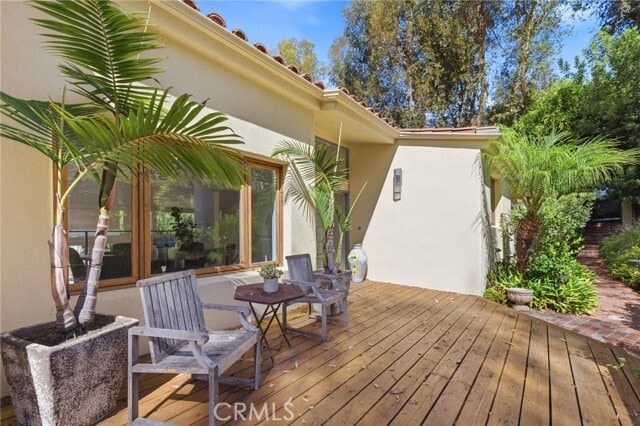3635 Serra Rd