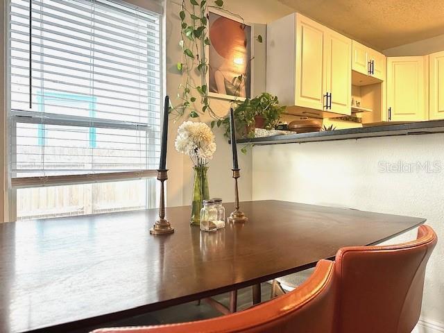 Photo - 412 E Floribraska Ave