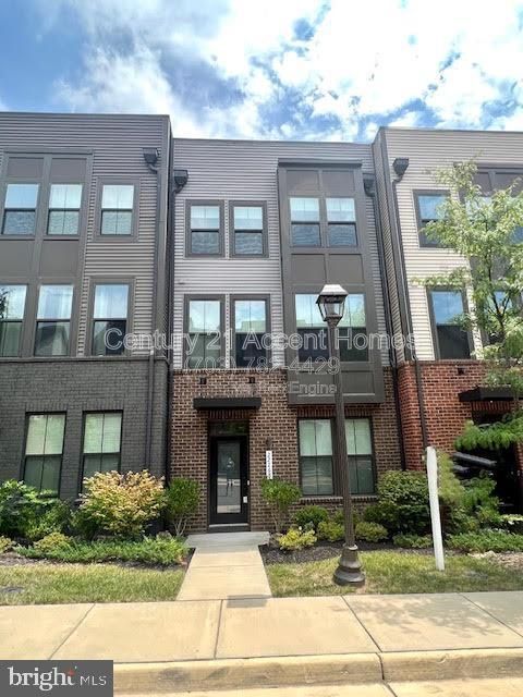 Photo - 22268 Sims Terrace Townhome