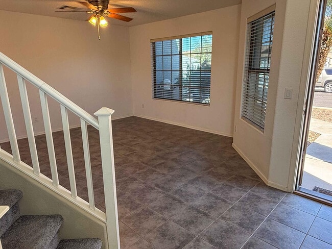 Photo - 3103 W Zachary Dr
