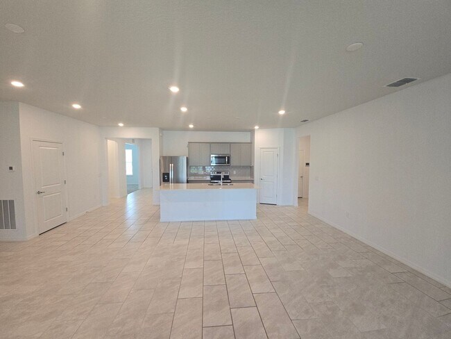 Photo - 1098 Michelangelo Ln