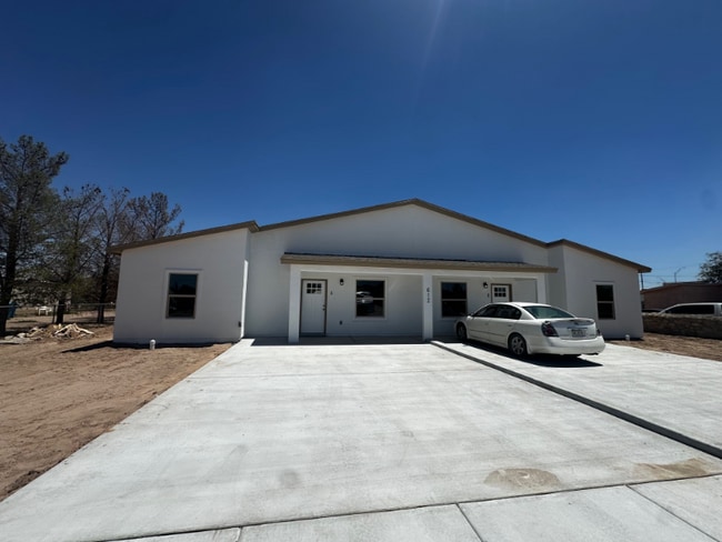 Building Photo - 612 Hesse Dr Rental