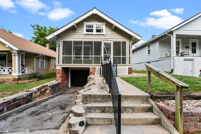 Photo - 4105 Adams St