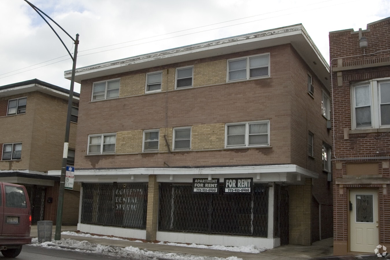 Photo - 2041-2043 E 75th St