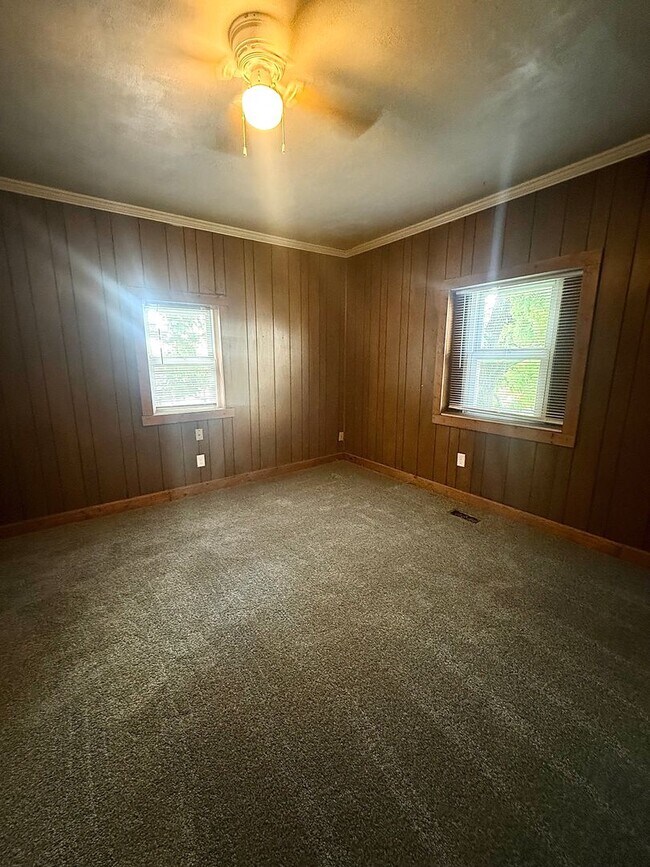 Photo - 301 E Memorial Dr Unit 301