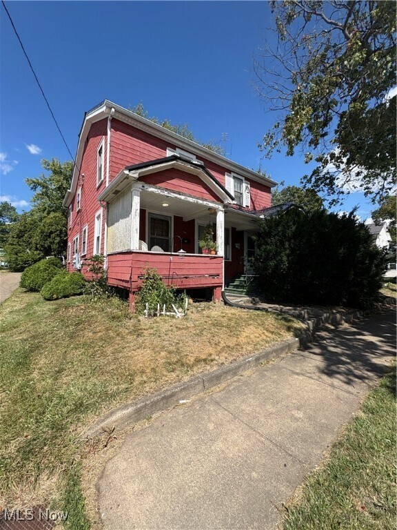 Building Photo - 746 E 3rd St Rental