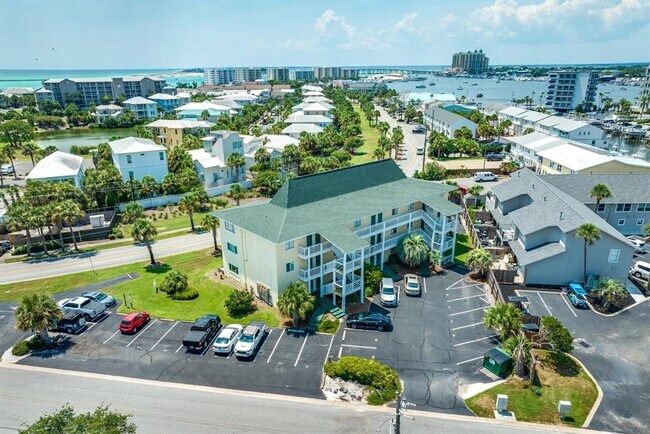 Photo - Walk to the Beach from this Ground Floor 1... Unit 104