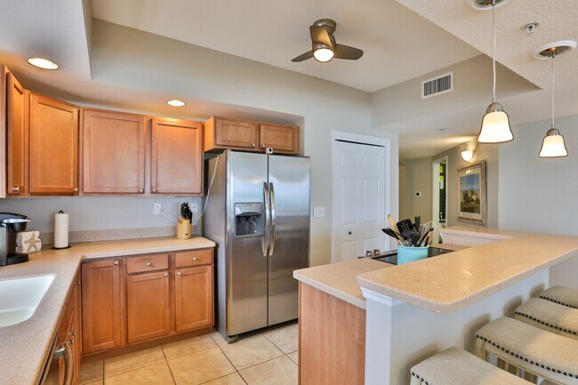Photo - 3 Bedroom/ 2.5 Bath Oceanfront Condo, Bloc... Unit 603