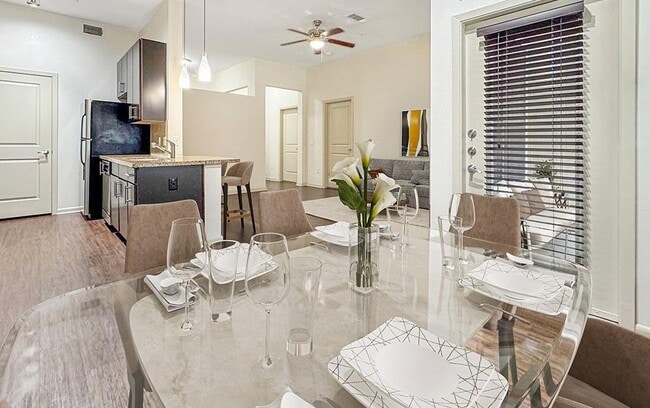 Photo - 400 McGowen St Apartment Unit 2103