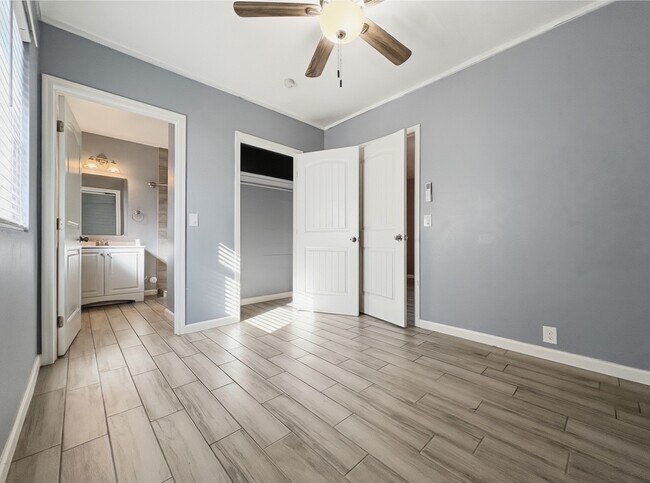 Photo - 513 E Hatcher Rd