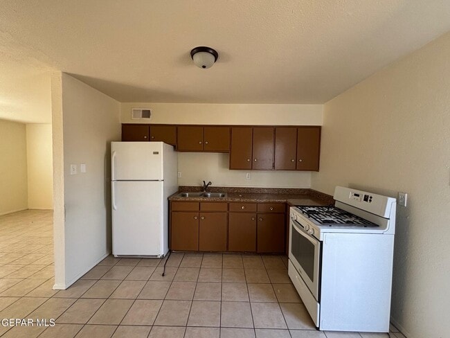 Photo - 6376 Santiago St Unit A