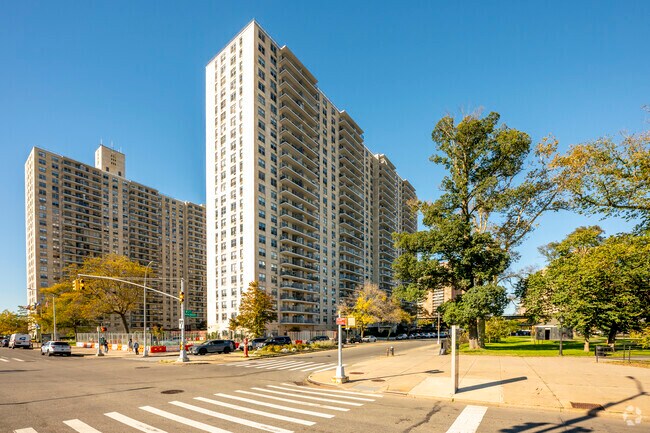 501-601 Surf Ave - Brightwater Towers