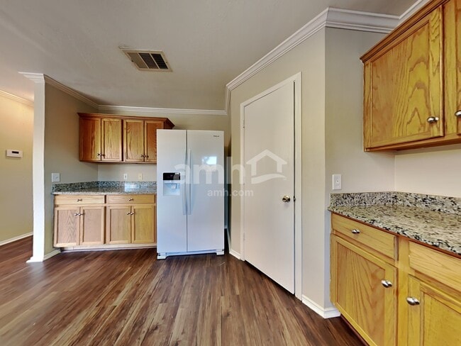 Photo - 3104 Pinehurst Ct