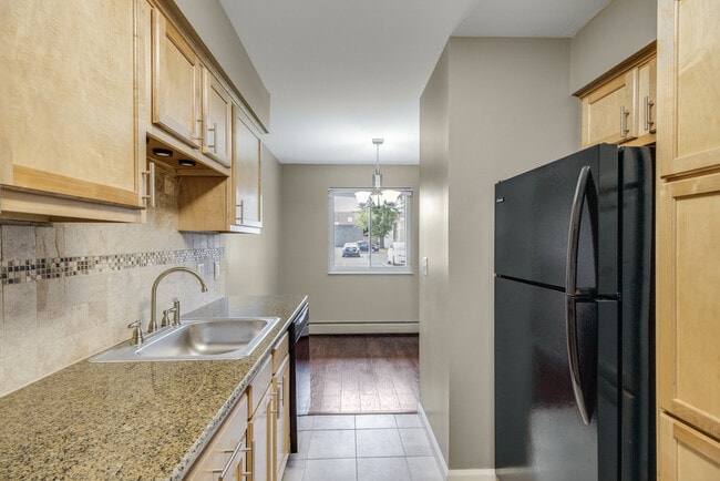 Photo - Avenue Eleven Apartments