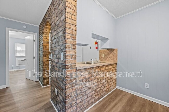Photo - 1215 Mosstree Rd Unit 12