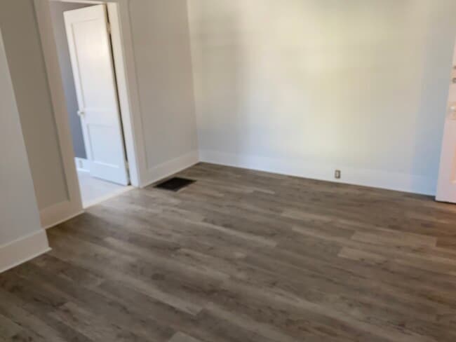 Photo - 1003 Main St Unit C