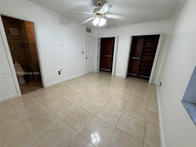 Photo - 1560 W 46th St Unit 115