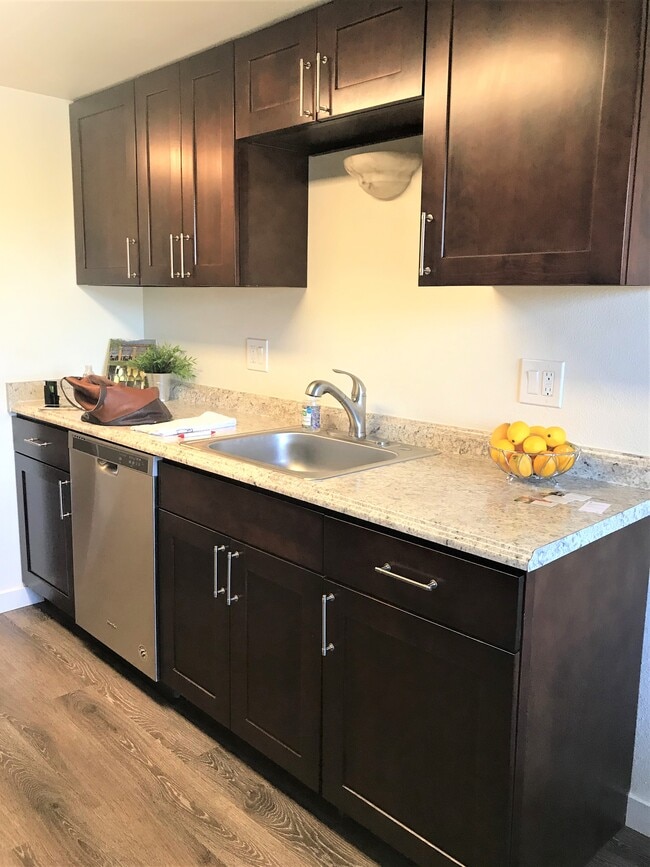 Photo - 1366 Orleans St Unidad 1366