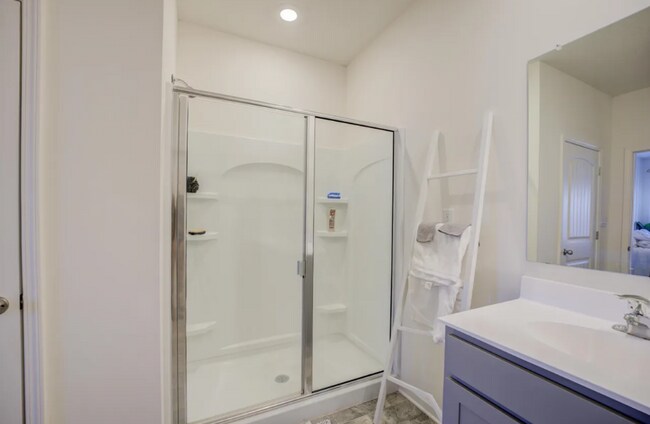 Photo - Desirable Fairway Village 4 bedroom 2.5 bath home in Oakland