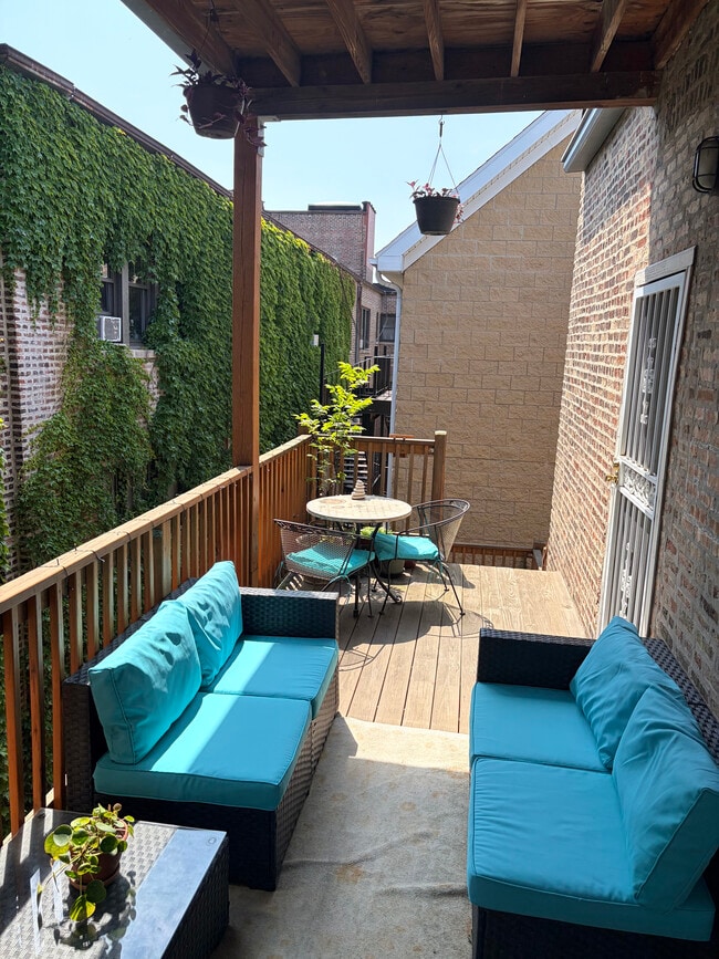 Photo - 1137 E Hyde Park Blvd Unit Top-Floor 3 Bedroom Condo