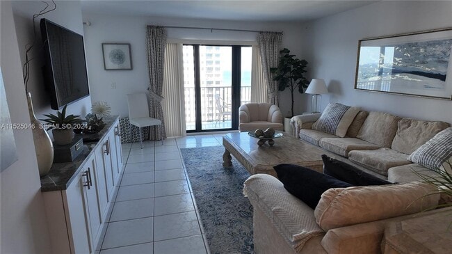 Photo - 1201 S Ocean Dr Unit 1903S