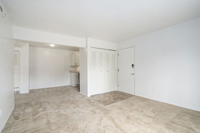 Apple Ridge Apartments