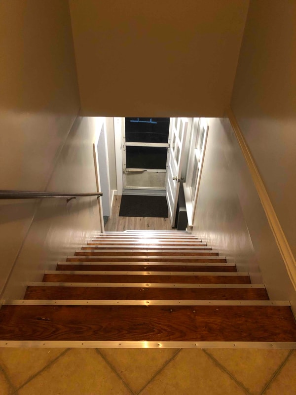 Building Photo - 657 S Main St Rental