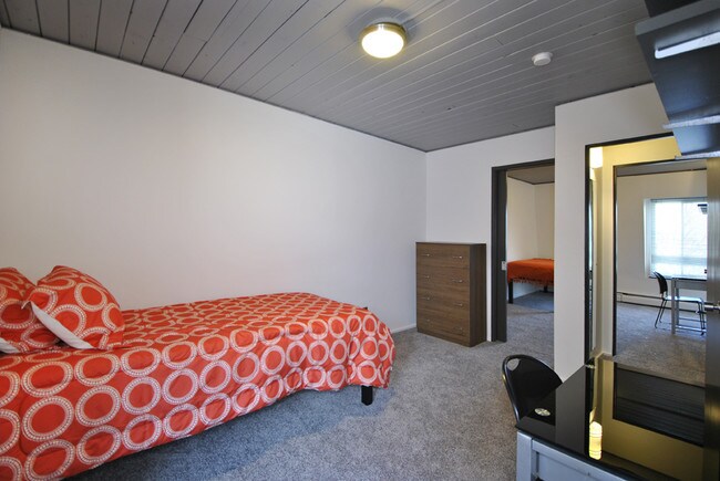 Carriage House Apartments