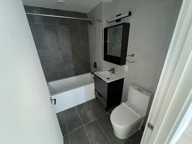 Photo - 144 Summit Ave Apartment Unit 309