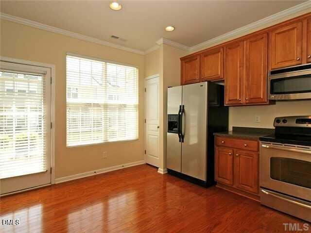 Photo - 708 Bryant St