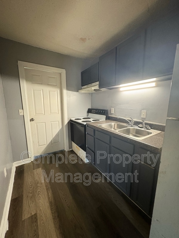 Photo - Westridge Apartments East