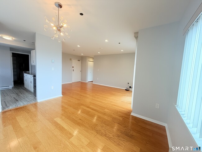 Photo - 1611 Washington Blvd Unit 302