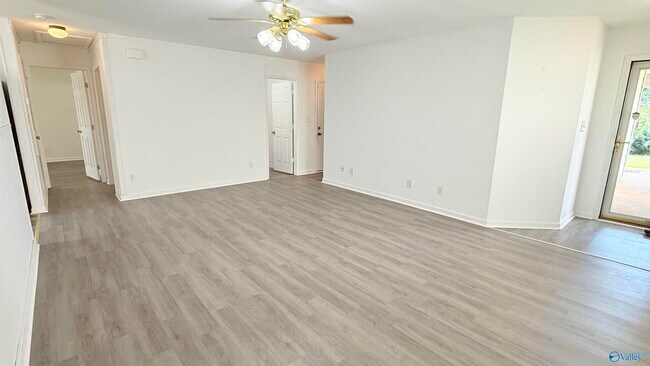 Photo - 15251 Tyler Mill Dr